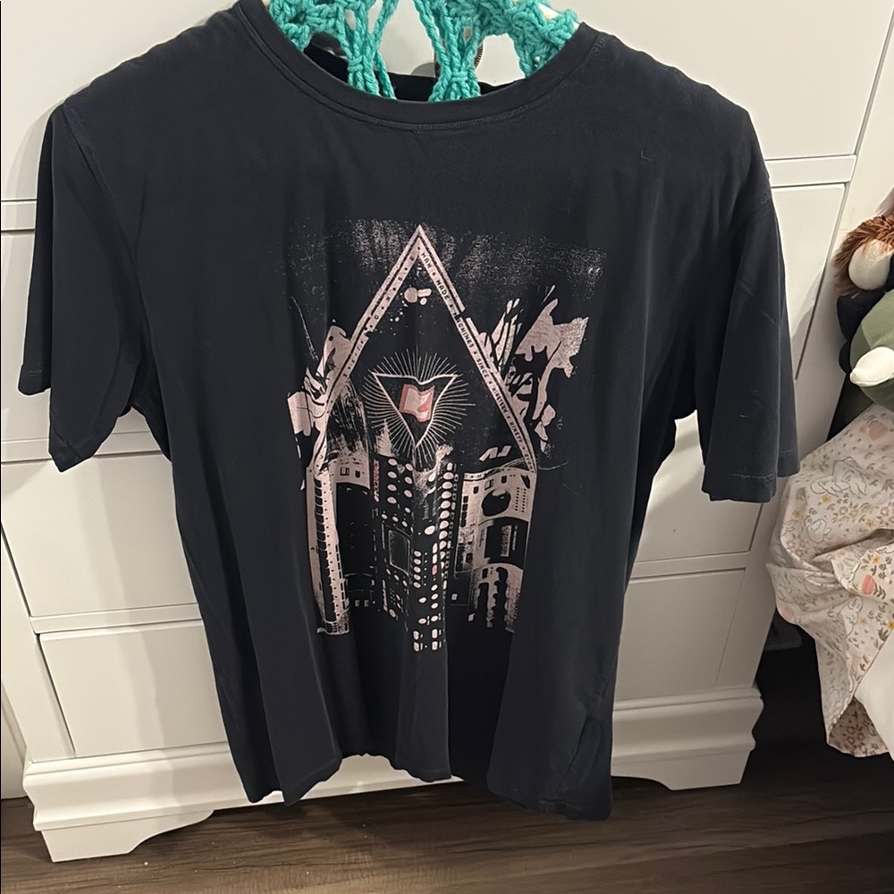 Black Graphic Short Sleeve Tee